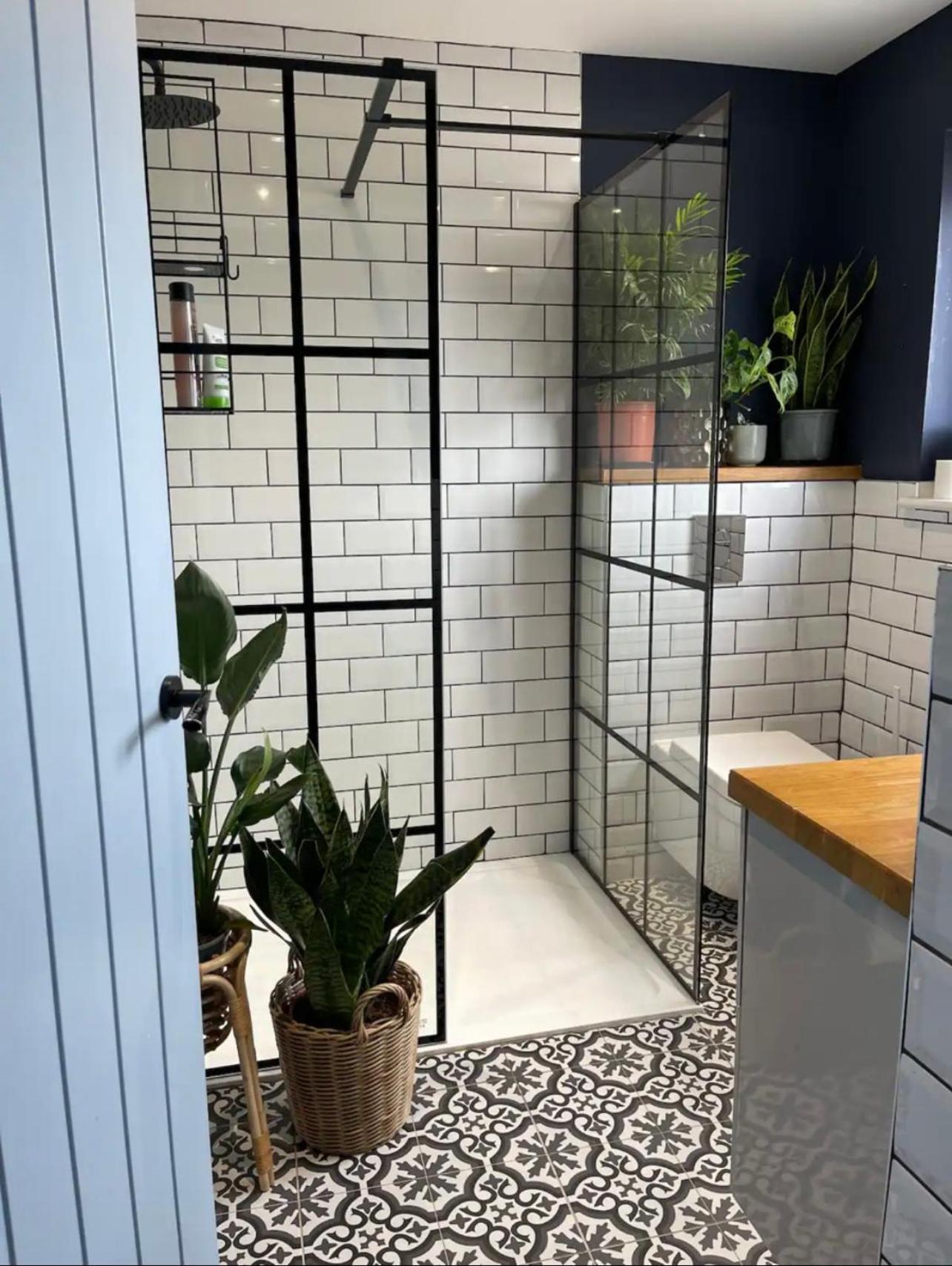 Private Room With Separate Shower And Free Parking Edinburgh Bagian luar foto